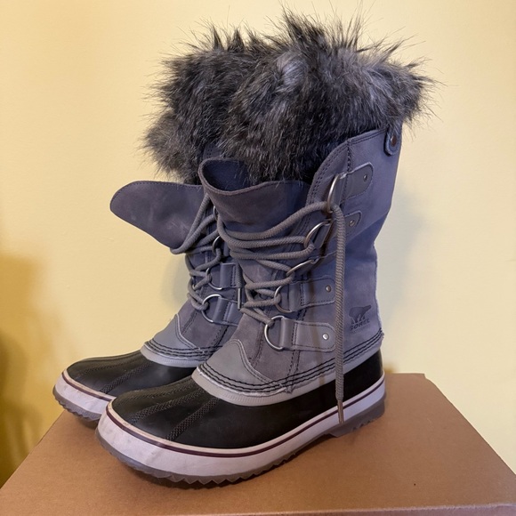 Sorel Joan of Arctic size 10 - Picture 2 of 6